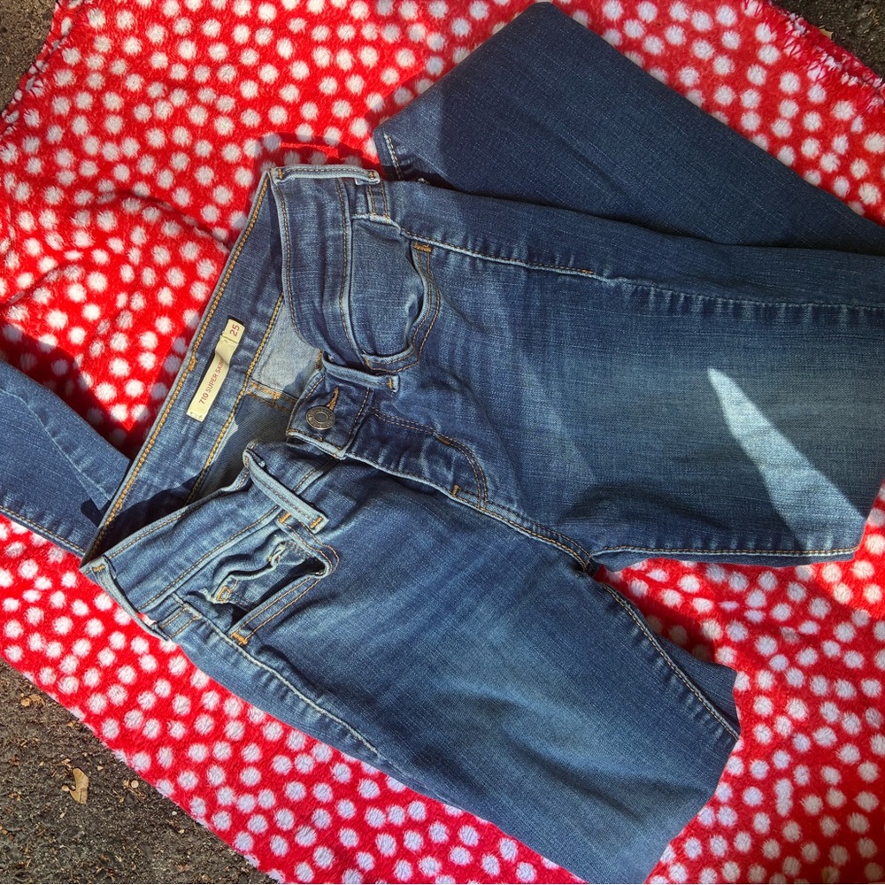 Zara Women's Straight Leg Blue Jeans